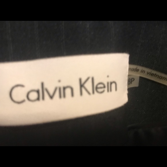 ⭐️NWOTCalvin Klein ⭐️ Pin Striped Blazer - Picture 8 of 8
